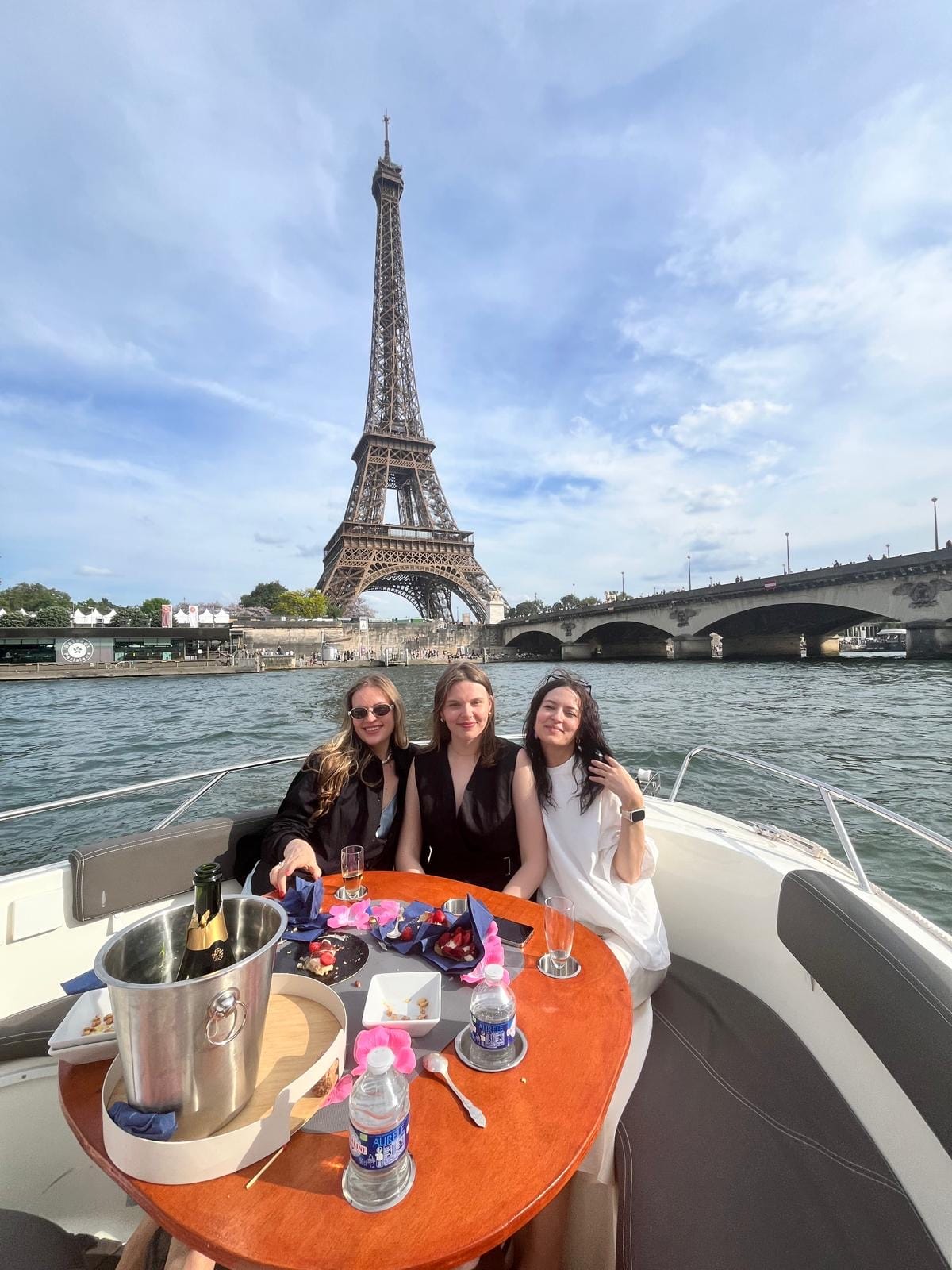 myboatparis friends cruise