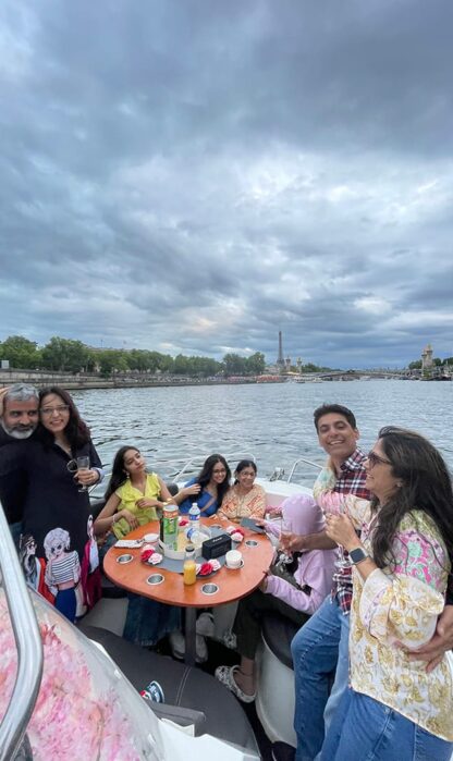croisiere-en-famille-8-membres-4-enfants-1 Croisière en famille. 8 membres d'une famille, 4 enfants